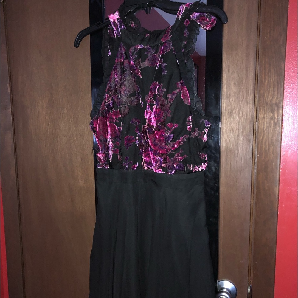 Trixxi Semi-Formal Velvet Top Short Dress
